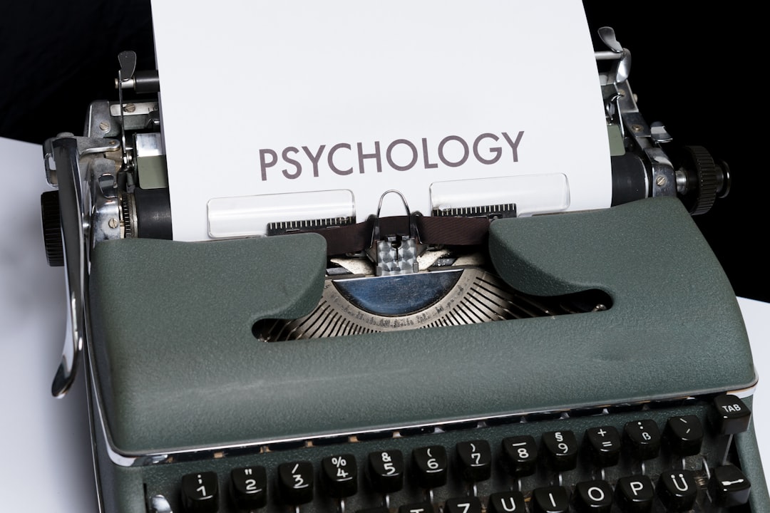 The Psychology of Consumption and Why We Accuμlate - Practical Approach and Implementation